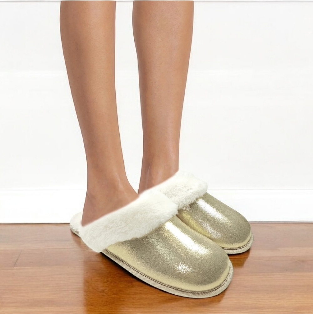 Elegant Gold Women's Slippers with Plush Lining